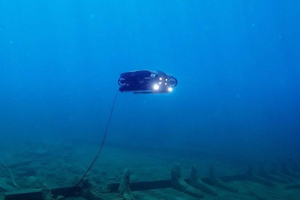 deep-trekker-rov