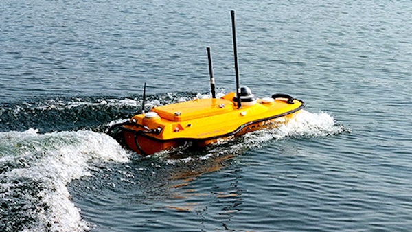 CHCNAV Apache 3 survey USV
