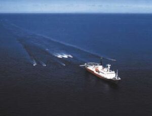 Monitoring Subsurface & Surface Currents in Offshore Seismic Operations