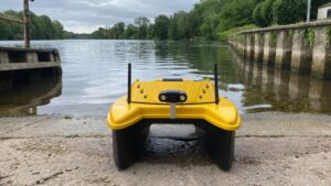 USV de surveillance par AGISTAR